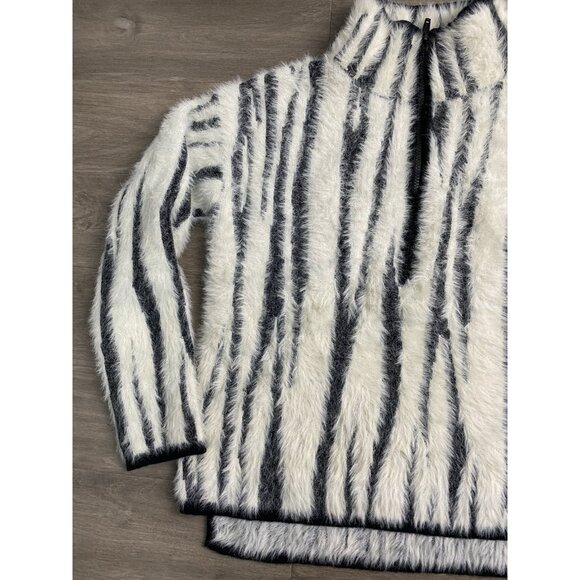 $200 Anthropologie Cindy Eyelash Half Zip Pullover Sweater Size Small New - Picture 9 of 12